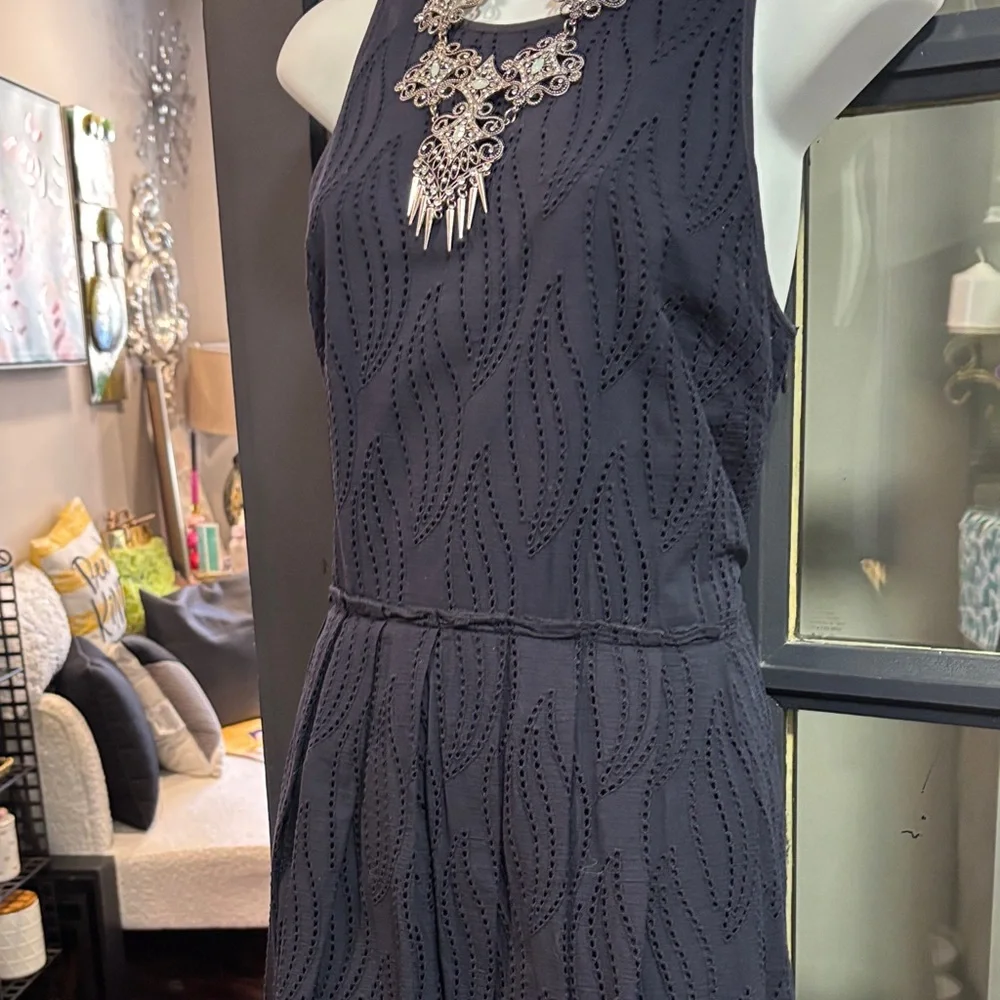 Ann Taylor Navy Sleeveless Midi Dress - Picture 4 of 7